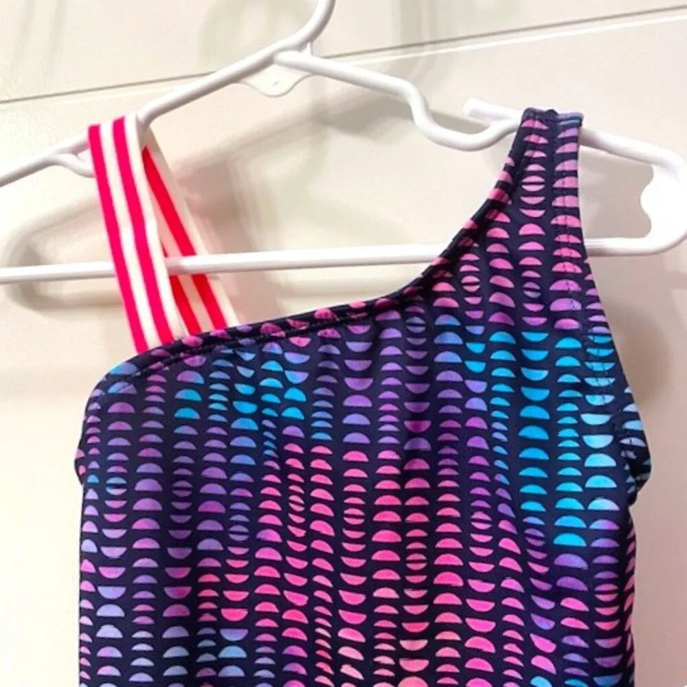 Lands' End Girl's One Shoulder One Piece Printed Colorful Sport Swimsuit Size 5